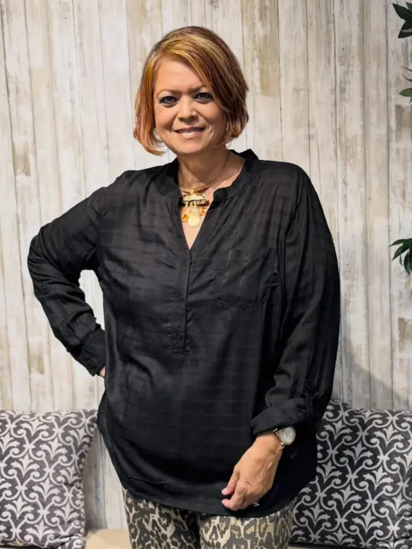 Blouse in Black