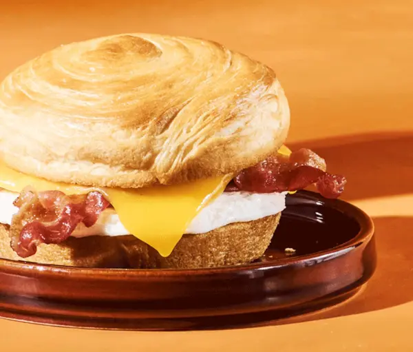 Double-Smoked Bacon, Cheddar & Egg Sandwich